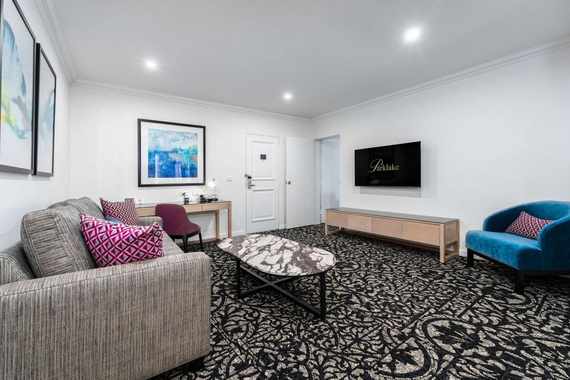 Quality Hotel Parklake Shepparton Exterior photo