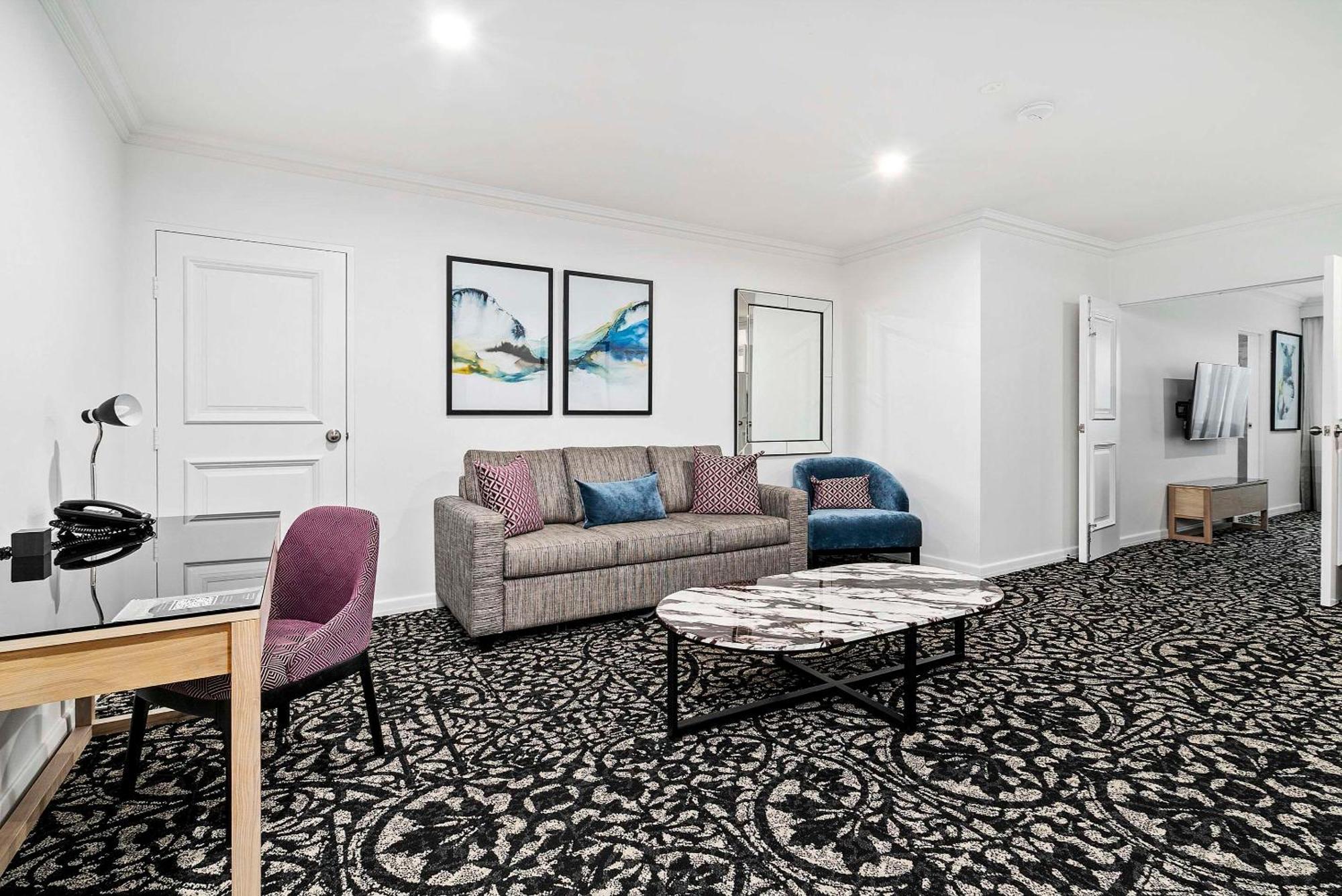 Quality Hotel Parklake Shepparton Exterior photo