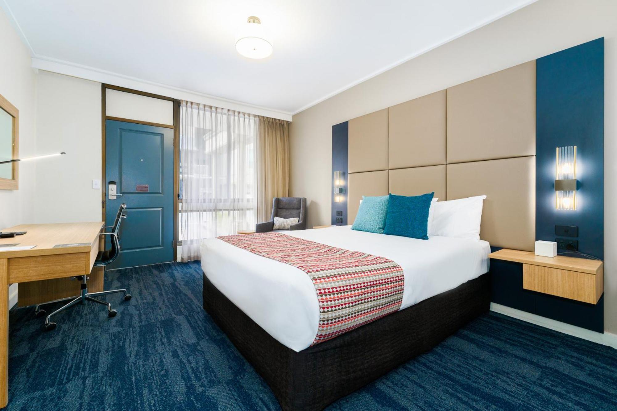 Quality Hotel Parklake Shepparton Exterior photo